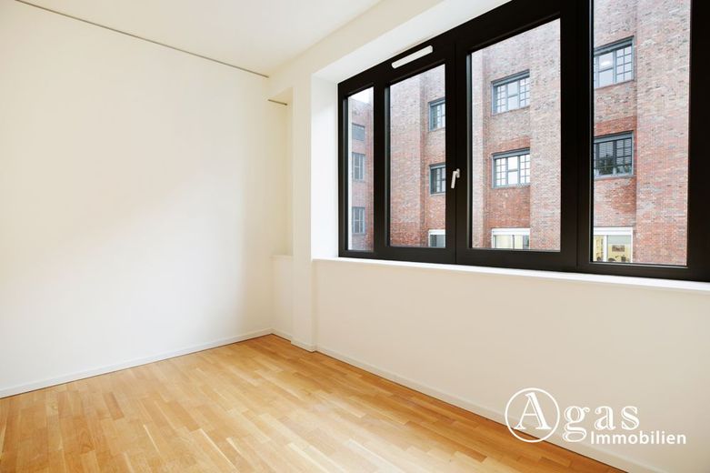 Dachgeschoss mit Panoramablick! Luxus 3 Zimmer Wohnung mit ca. 88m², EBK und Terrasse in Mitte! – Schlafzimmer 1