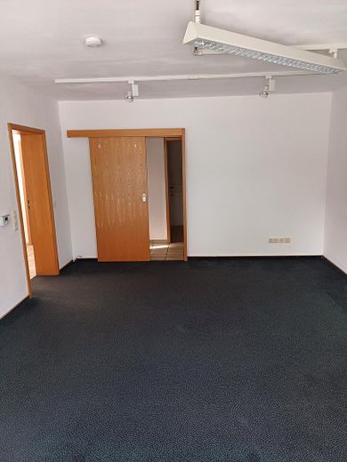 Gewerbefläche mit eigenem Eingang in Dortmund-Lütgendortmund zu vermieten – Raum