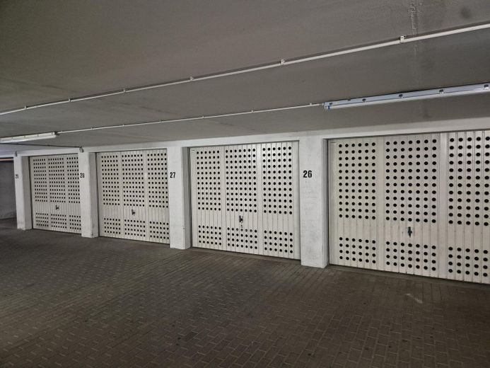 Neu sanierte 3-Zimmerwohnung – Abgeschlossene Garage