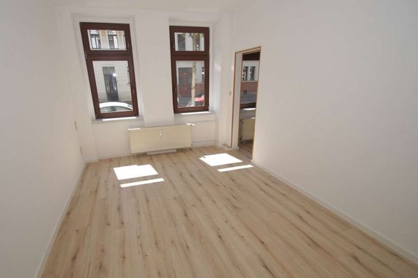 Appartamento di 1 locale al piano terra con veranda, doccia