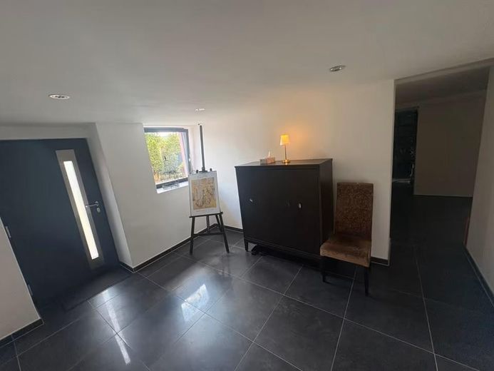 RESERVIERT  Attraktive 3-Zimmer-Eigentumswohnung 80 m² mit Balkon 7.800€ p.a. – Eingang Keller