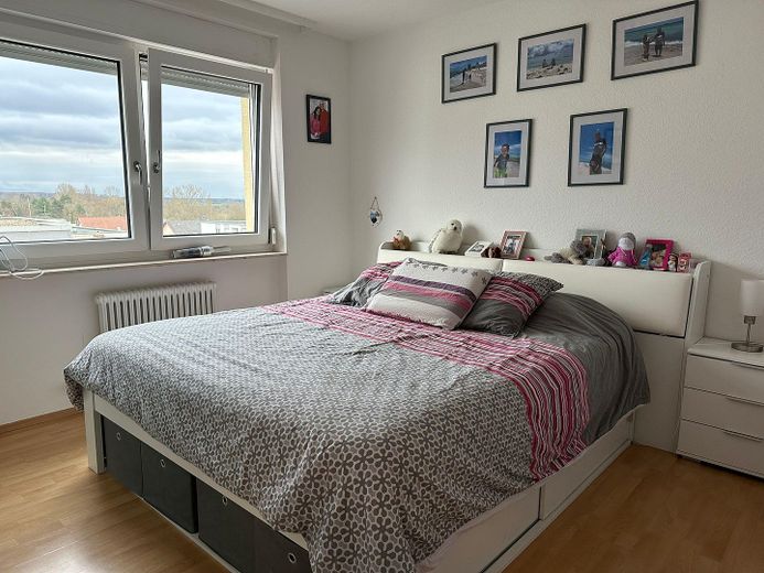 Helle und gut geschnittene 4,5 Zimmer Wohnung in Lampertheim! – फोटो 12