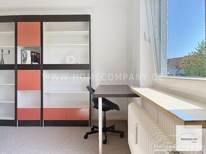 Appartement de 3 pièces lumineux et agréablement meublé avec terrasse sur le toit – 3322faca0904ea4e5956baabe71f8ad8dcb29544.jpg