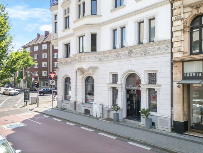 Commercial unit in a listed residential and commercial building – Aachen Mitte – Foto 1