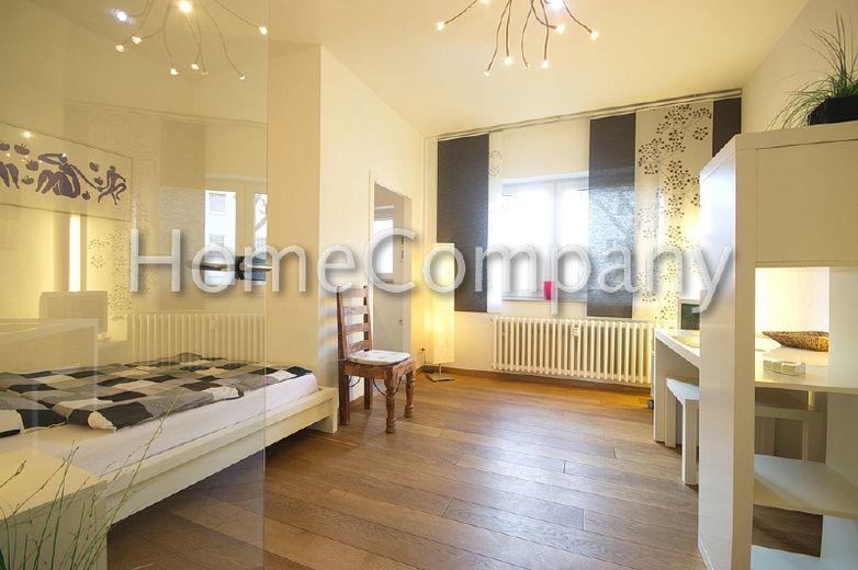 Moderne helle Wohnung mit ansprechender Möblierung, W-LAN möglich, direkte Innenstadtnähe und Laufweite zum Bergmannsheil-Krankenhaus – c2267ee23295613c2bc5ace032f6c6be1ebdf49a.jpg