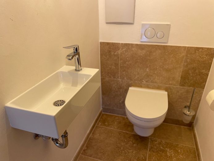 Appartamento al piano terra quasi nuovo con dotazioni di pregio e architettura eccezionale – Foto 28