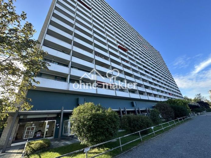 Großes möbliertes 1-Zimmer Apartment mit Balkon in München-Solln ab 01.04.2026 zu vermieten – Foto 1