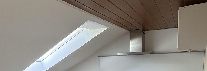 renovierte 2-Zimmer-Dachgeschosswohnung in ruhiger Lage – Küche