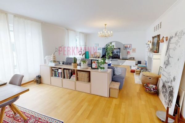 3 Zimmer Wohnung im 1.OG mit 2 Balkonen und guter Ausstattung