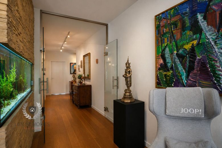 Seltene Chance im Historischen Zentrum, Terrassenwohnung mit Tiefgarage – Bild 1