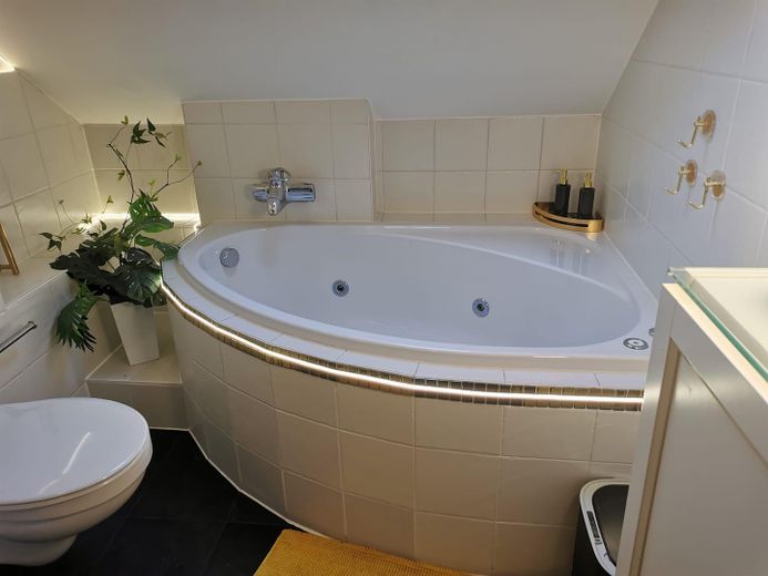 NO COMMISSION  /  DREAM MAISONETTE APARTMENT, high-quality, exceptional, fully furnished – Photo 16