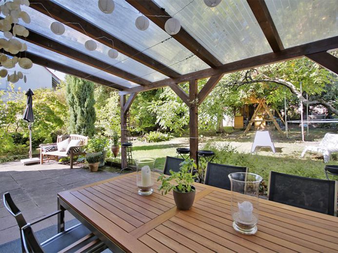 Schönes Stadthaus in LB-Hoheneck mit großem Garten – Terrasse_Sicht_2