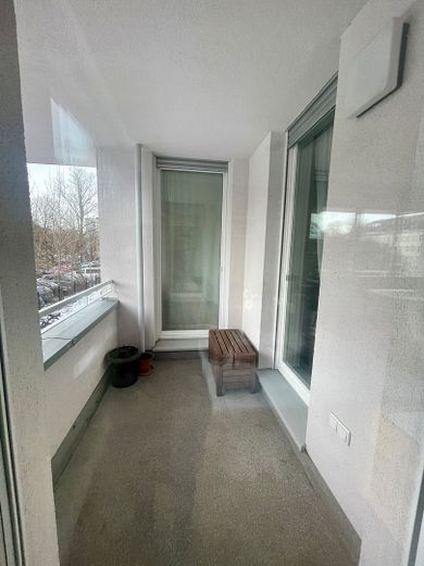 4-Zimmer möblierte Wohnung im Schmargendorf, Gäste WC, Waschraum, Aufzug, Tiefgarage – Balkon