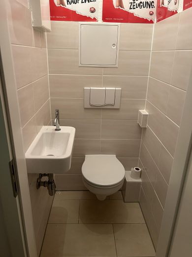 3-room apartment at Reil-Eck in Halle – separate Toilette