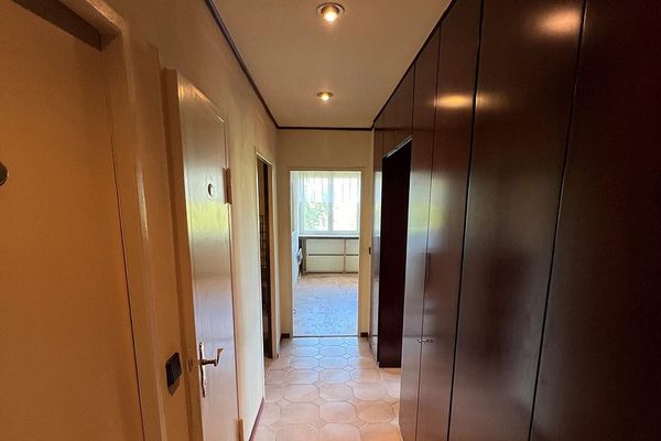 Apartamento de 2 habitaciones disponible para ocupar en el Hansaviertel