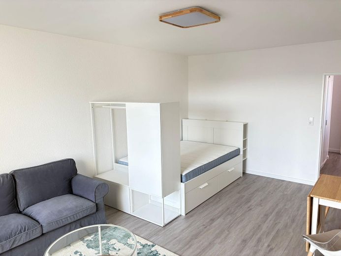Zimmer Bett