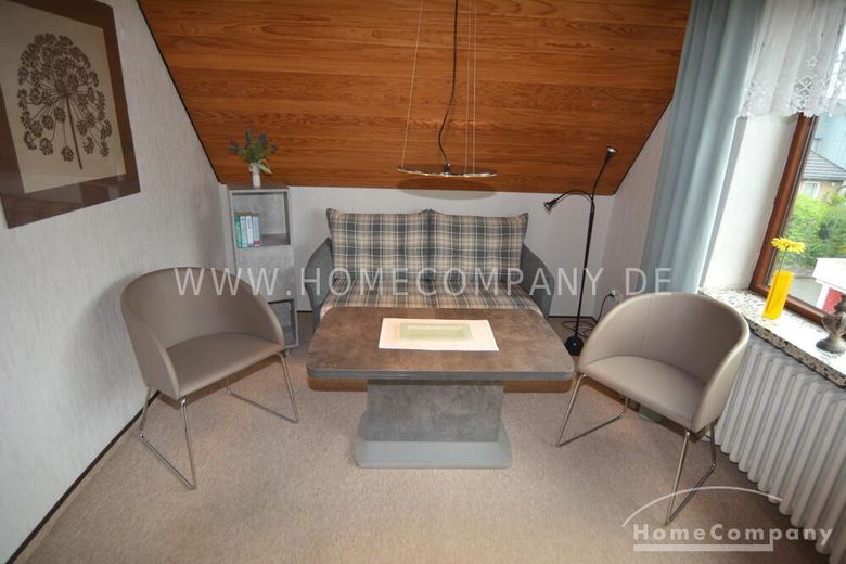 Hübsche 2-Zimmer-Dachgeschoßwohnung in Kiel-Heikendorf mit großer Dachterrasse, möbliert – 89d9ed0e680ecdd76f40e93ed491648b0cd1b208.jpg