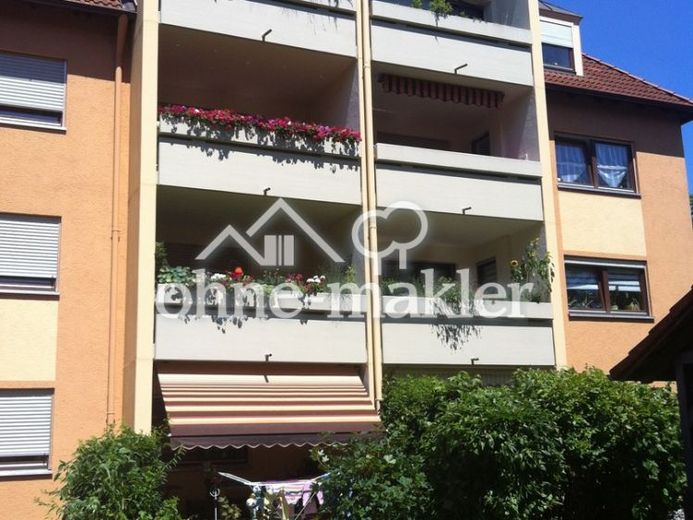 gut geschnittene, helle, schöne 3-Zimmer-Wohnung in gepflegter Wohnanlage in ruhiger Lage – Foto 1