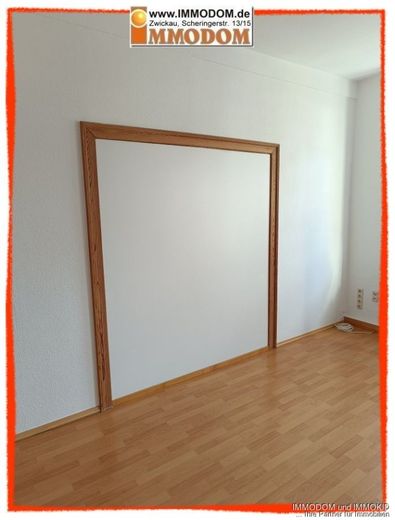 2-Zimmer-Wohnung in Zwickau, zentral und schön gelegen, zu vermieten! – Trennwand