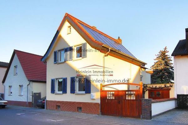Dom jednorodzinny# działka budowlana opcjonalnie# sauna# ogród zimowy# piec kominkowy# PV i solar# Griesheim Hofmannstr.
