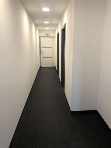 Büro 1