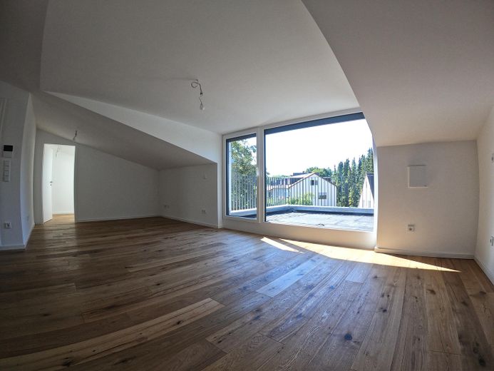 Hochwertige Neubauwohnung mit Dachgeschossflair ab sofort! – Wohnen 
