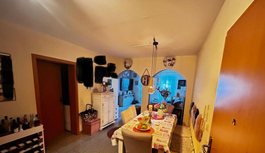 3 Zimmer Exklusiv Wohnung auf Erdgeschoß in ruhige Lage – Esszimmer - a