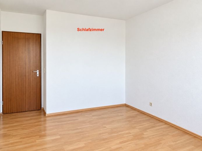 شقة مشرقة من غرفتين مع شرفة وإطلالة بانورامية واسعة دون عوائق في بارسينغهاوزن-إيغستورف – Schlafzimmer