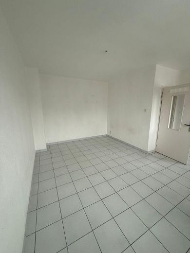 Wohn- und Schlafzimer 