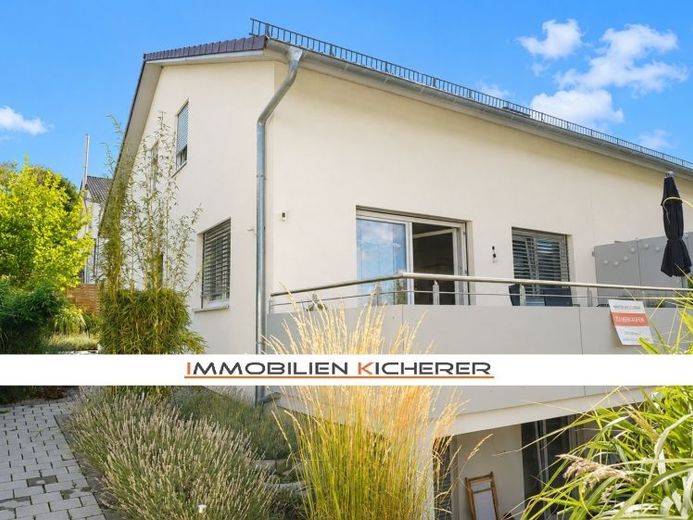 Quiet, nature-oriented location - modern, energy-efficient A+ semi-detached house – Photo 1