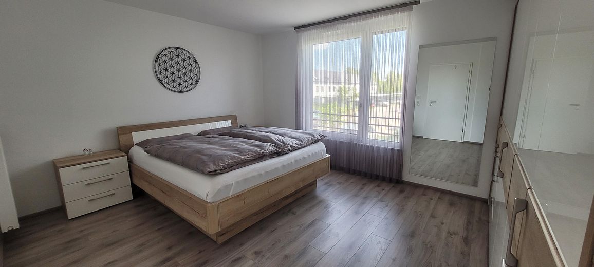 Casa a schiera d’angolo in 90530 Wendelstein-Großschwarzenlohe – Schlafzimmer - 1. OG