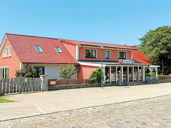 Auszeit am Haff - Ferienanlage 17375 Vogelsang-Warsin, Luckower Straße 3 – Foto 1
