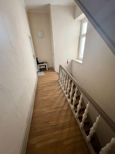 Karakterli tarihi ham elmas, 2 odalı daire, koruma altındaki kirada – Foto 7