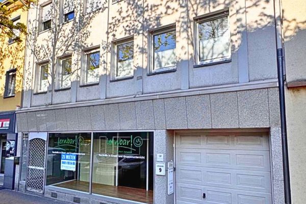 Wohn- und Geschäftshaus, zentrale Lage von Dillingen, rund 528m² Gesamtfläche