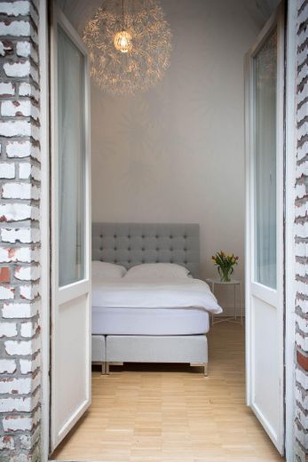 Blick ins Schlafzimmer