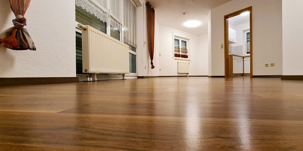 !!! Attraktive, helle Single Wohnung mit Balkon in guter Lage !!! – Foto 1
