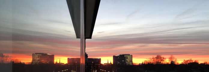 Rented 2-room apartment with loggia incl. underground parking space in Hamburg-Hohenfelde