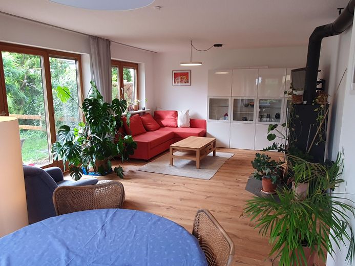 Wohn- und Esszimmer2