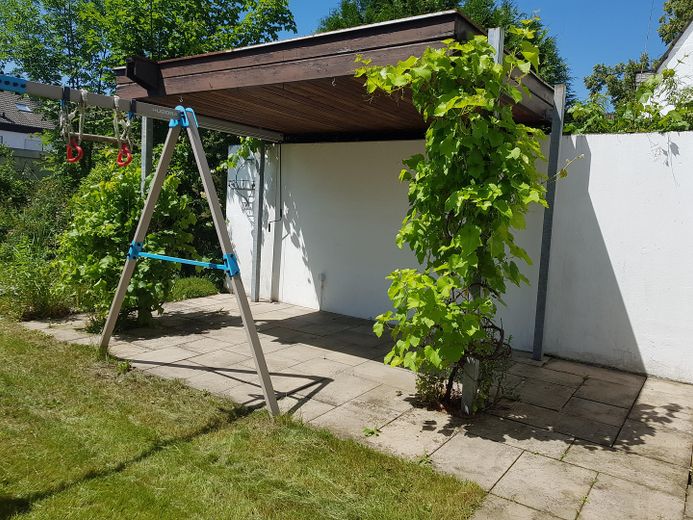 Casa a schiera centrale tranquilla a Neukeferloh - 5 locali + locale hobby + garage – West-Terrasse