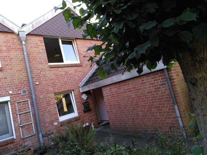 Mittelreihenhaus in Ahrensburg Gartenholz – Foto 1