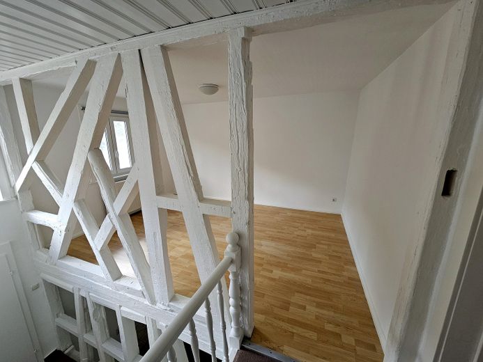 Apartamento dúplex de 4,5 habitaciones en el Kurpark de Schlangenbad – Raum 1. Stock