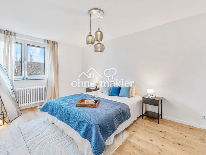 Luminoso apartamento de 3,5 habitaciones, recién renovado, con balcón *sin comisión* – Foto 1