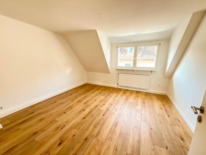 Vermietete WG-Wohnung mit offener Wohnküche (Kapitalanlage) – Zweites Zimmer
