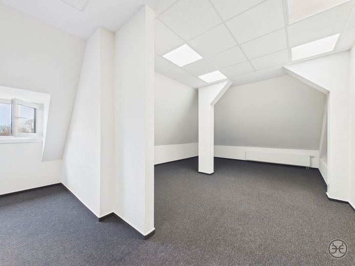 5 Einzelbüros für Co.Worker, Selbständige &amp; Co. | Kreyenbrück | Oldenburg – Eden-Ehbrecht-Immobilien_Vermietung_Einzelne-Büroräume_Kreyenbrück_026
