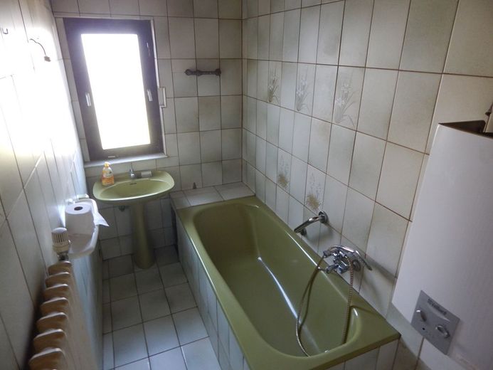 *****Ein echtes Juwel! sucht neuen Hausherrn***** – Wannenbad