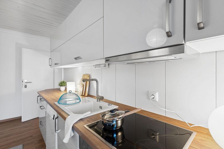 Hochwertige Einbauküche