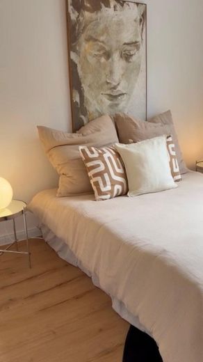 Moderne 2-Zimmerwohnung in zentraler Lage von Kiel Exerzierplatz - umfassend renoviert – Schlafzimmer