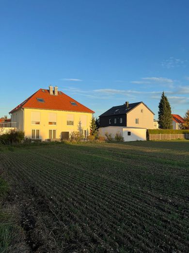 DHH A+ Wärmepumpe Best Lage – West Ansicht