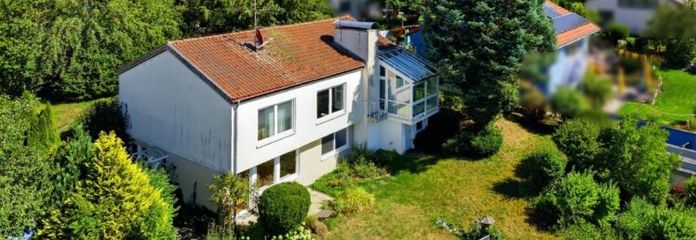 360° I Viel Raum für Leben & Möglichkeiten – Haus mit Einliegerwohnung in Warthausen