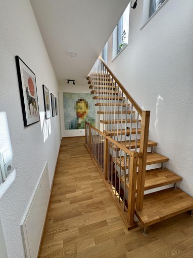 Treppenaufgang: 1. OG zu 2. OG